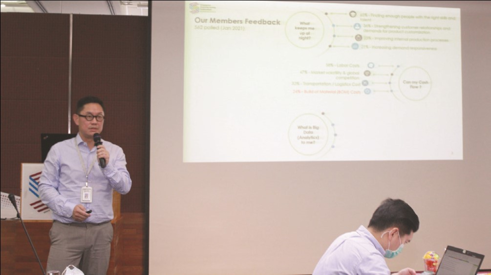 SMF Secretary-General Mr Lawrence Pek presented SMF Member's Feedback and SMF'S future plans 